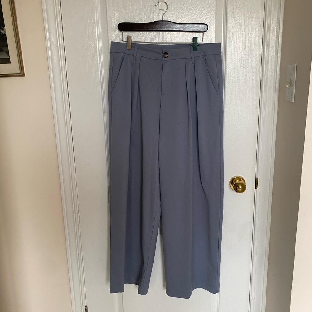 H&M Wide-Leg Pleated Mid-Rise Trousers